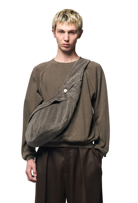 Omar Afridi / POUCH A Omar Afridi / POUCH A