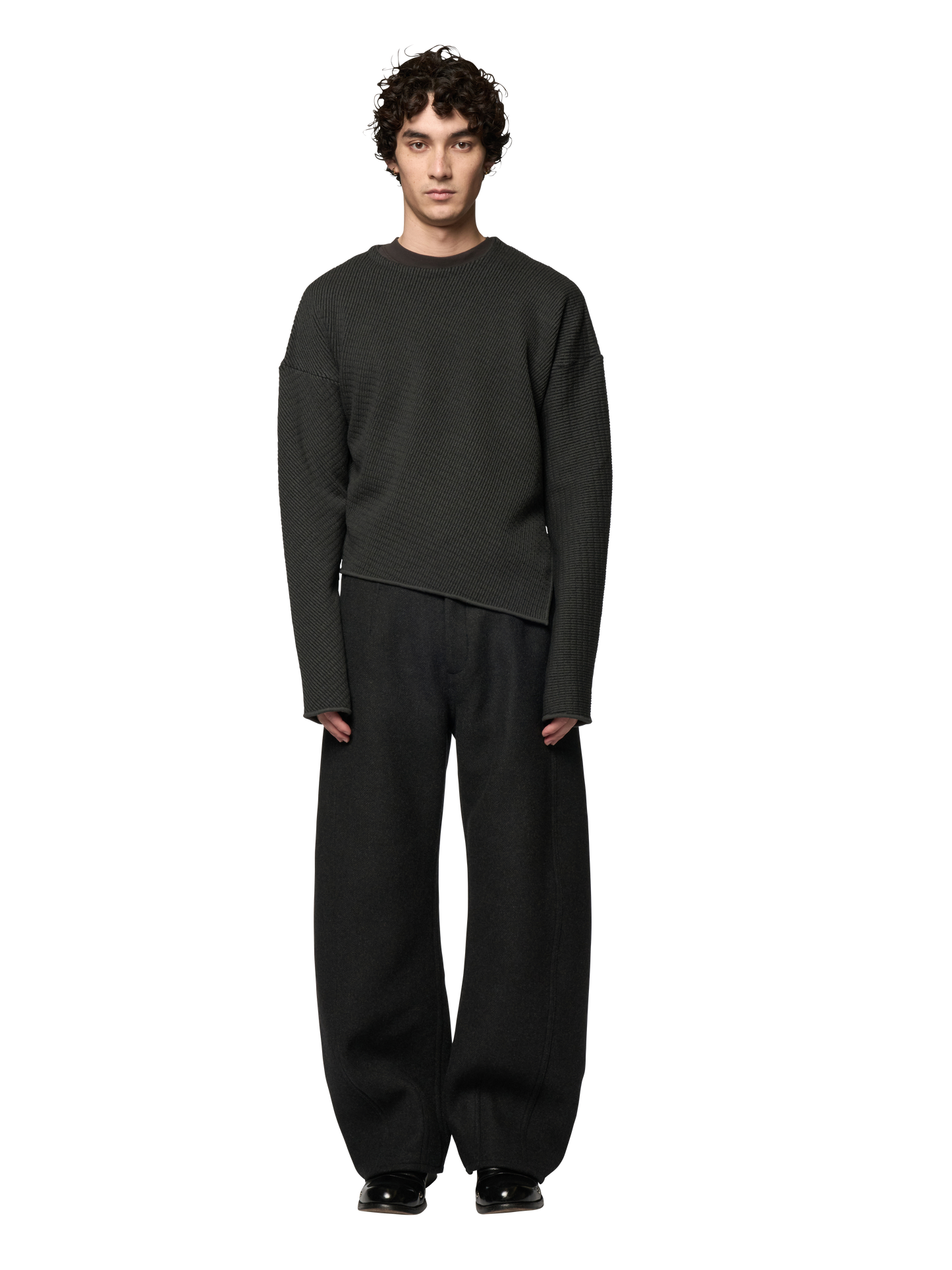 SLANTED CREWNECK JUMPER / ULTRA FINE MERINO WOOL