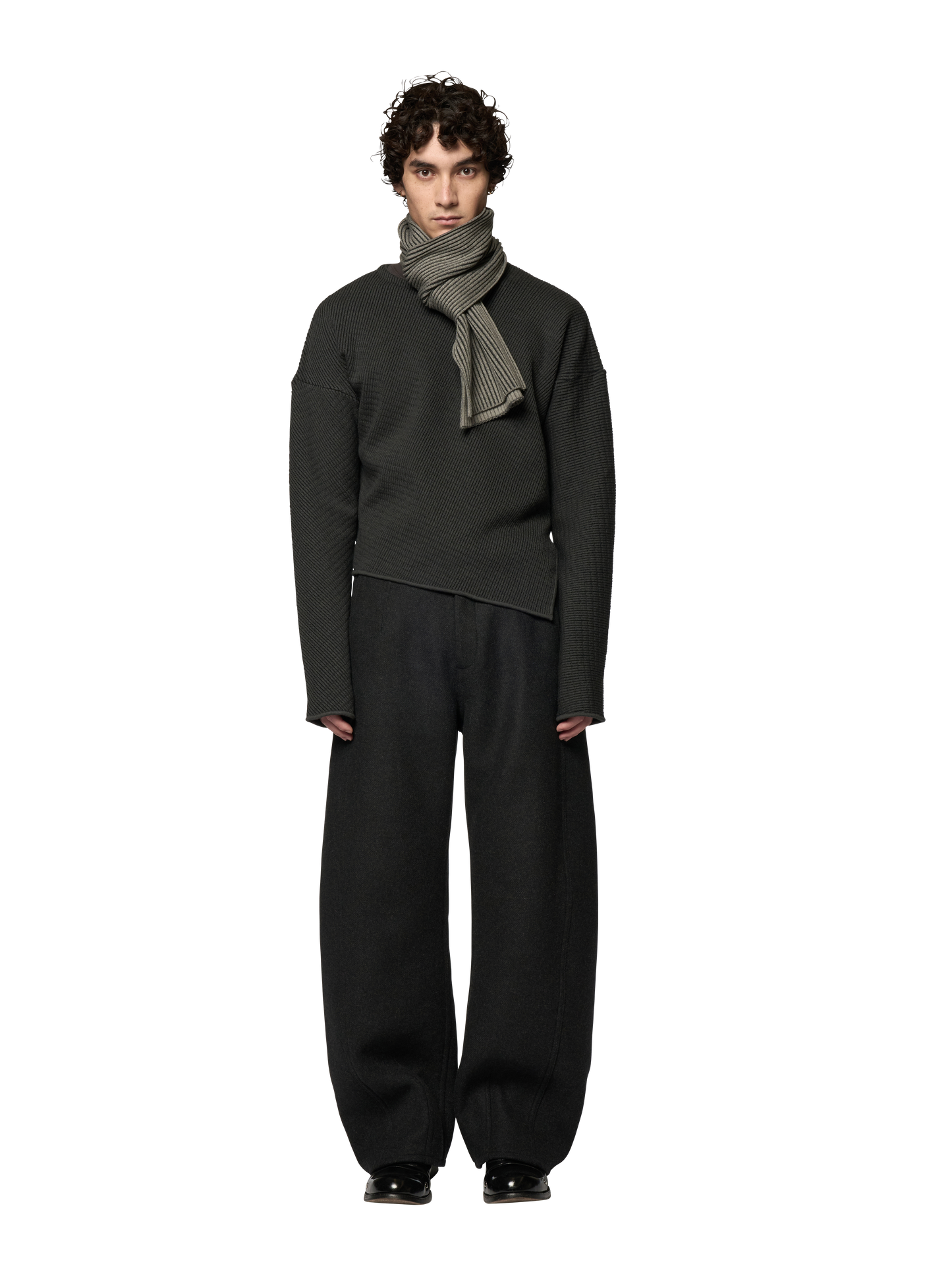 ARTICULATED KNITTED SCARF / ULTRA FINE MERINO WOOL