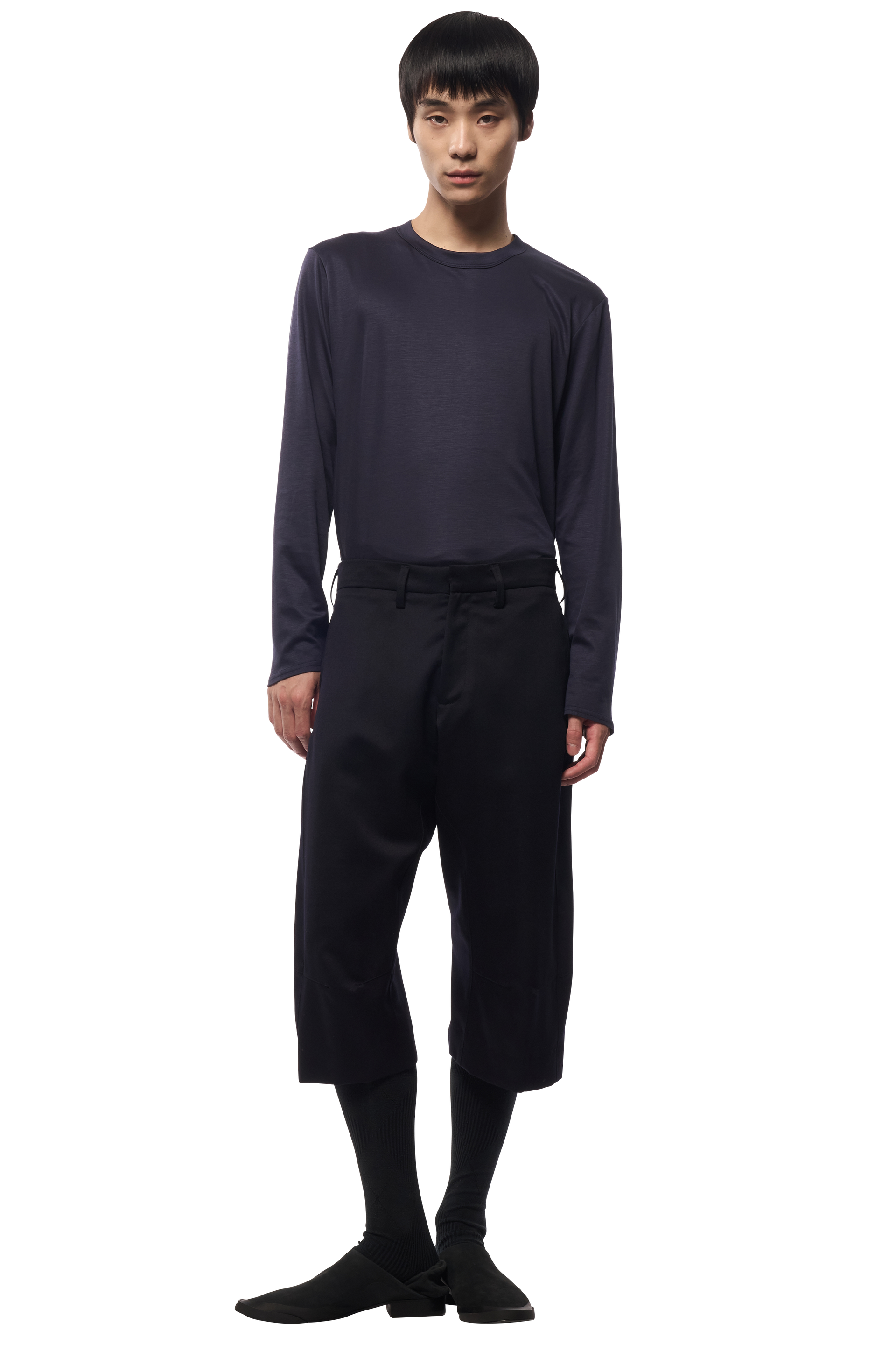 な*や様 Omar Afridi KNEE DARTED FLARE SHORT KNEE DARTED FLARE SHORTS / TUXEDO CLOTH – OMAR AFRIDI