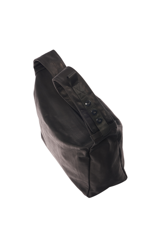 OSCAR BAG / OILED COW HIDE